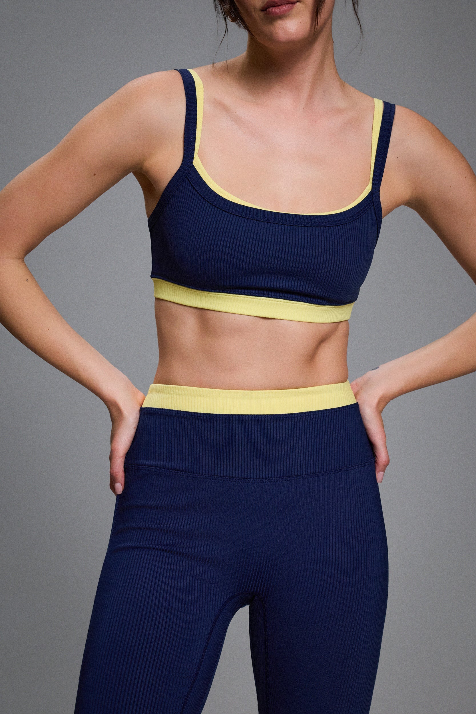 Legging côtelé superposé
