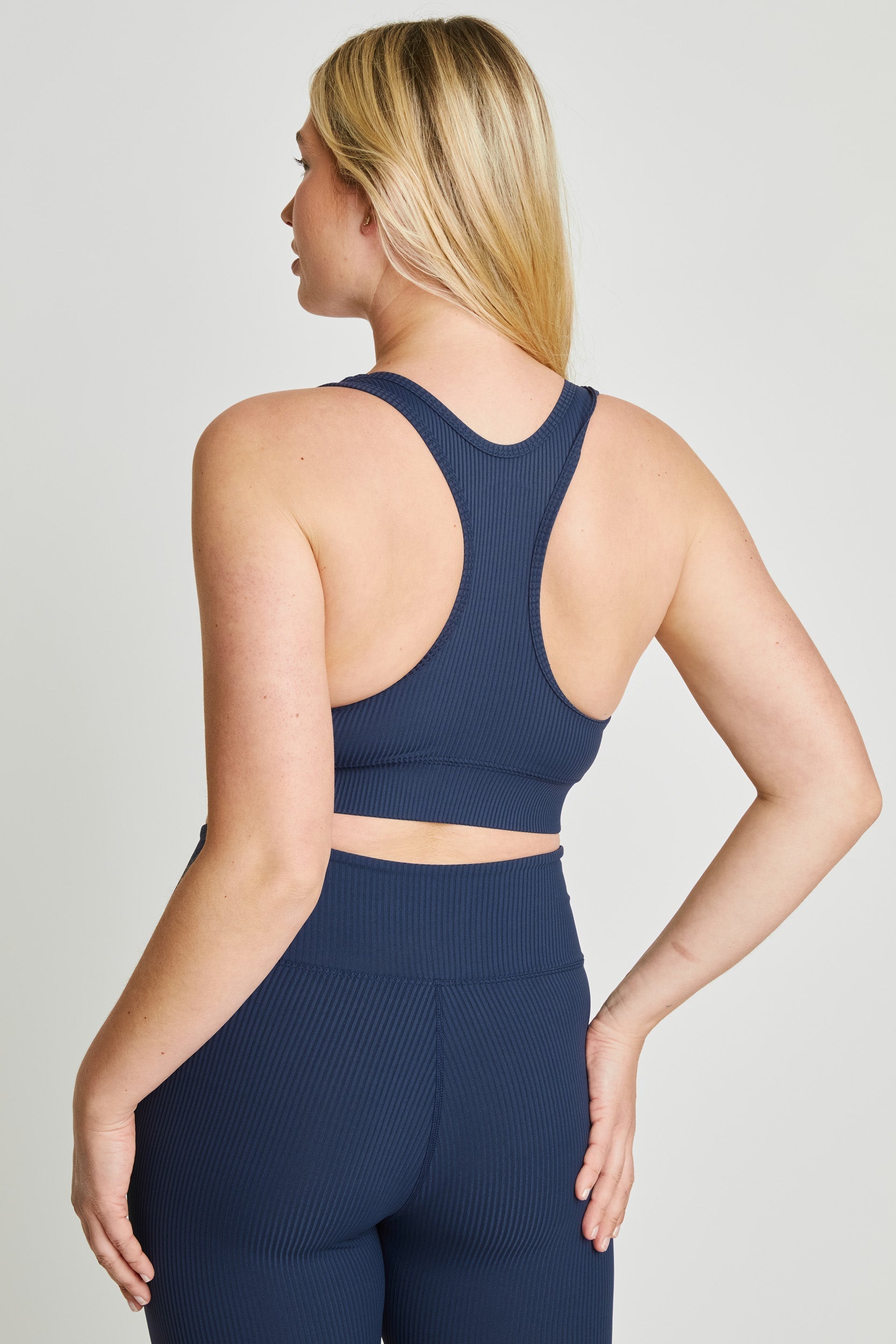 Soutien-gorge en V côtelé