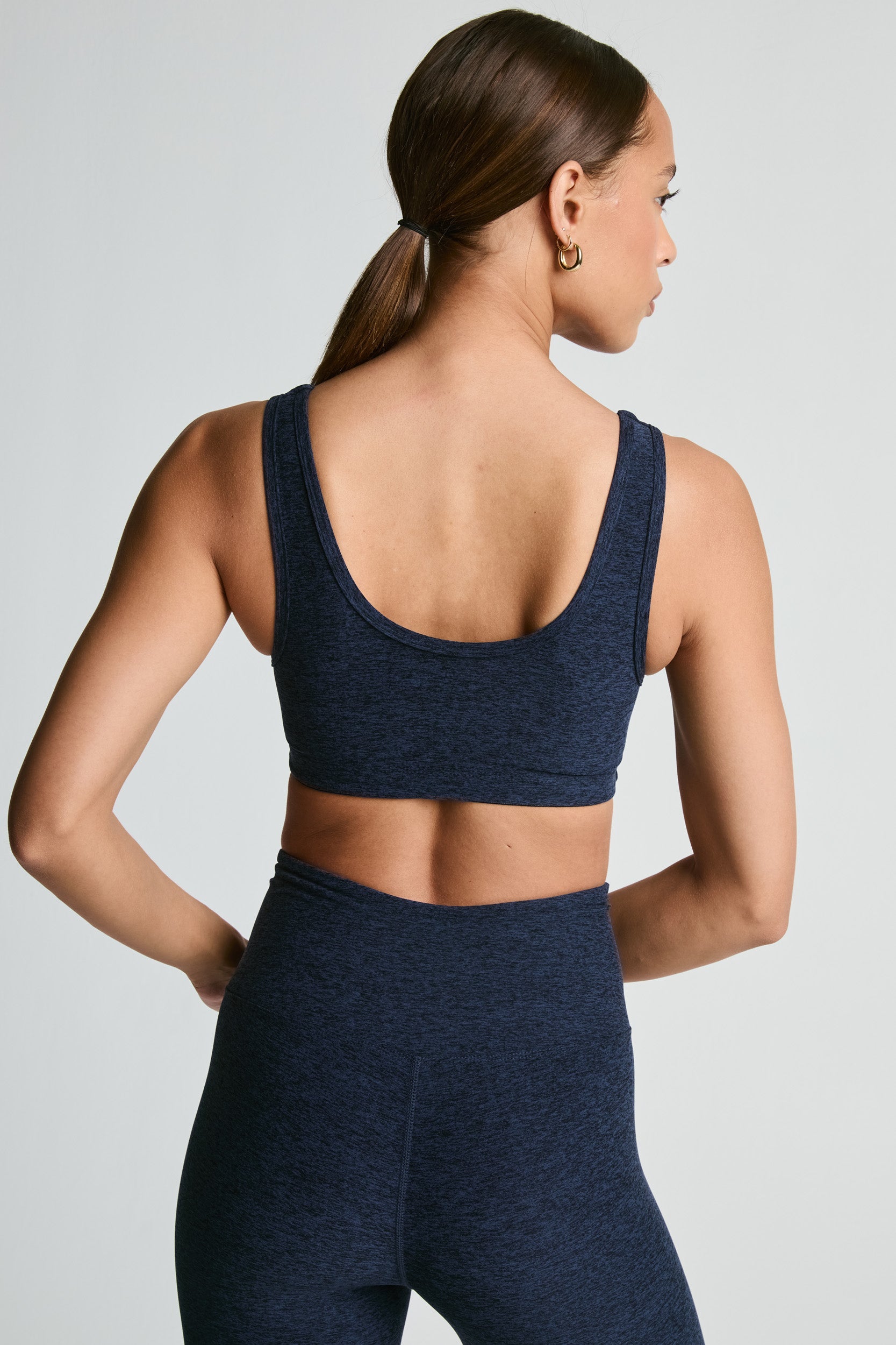 Brassière de sport extensible