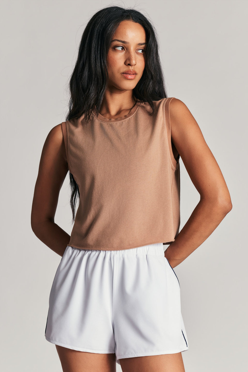 T-shirt court sans manches
