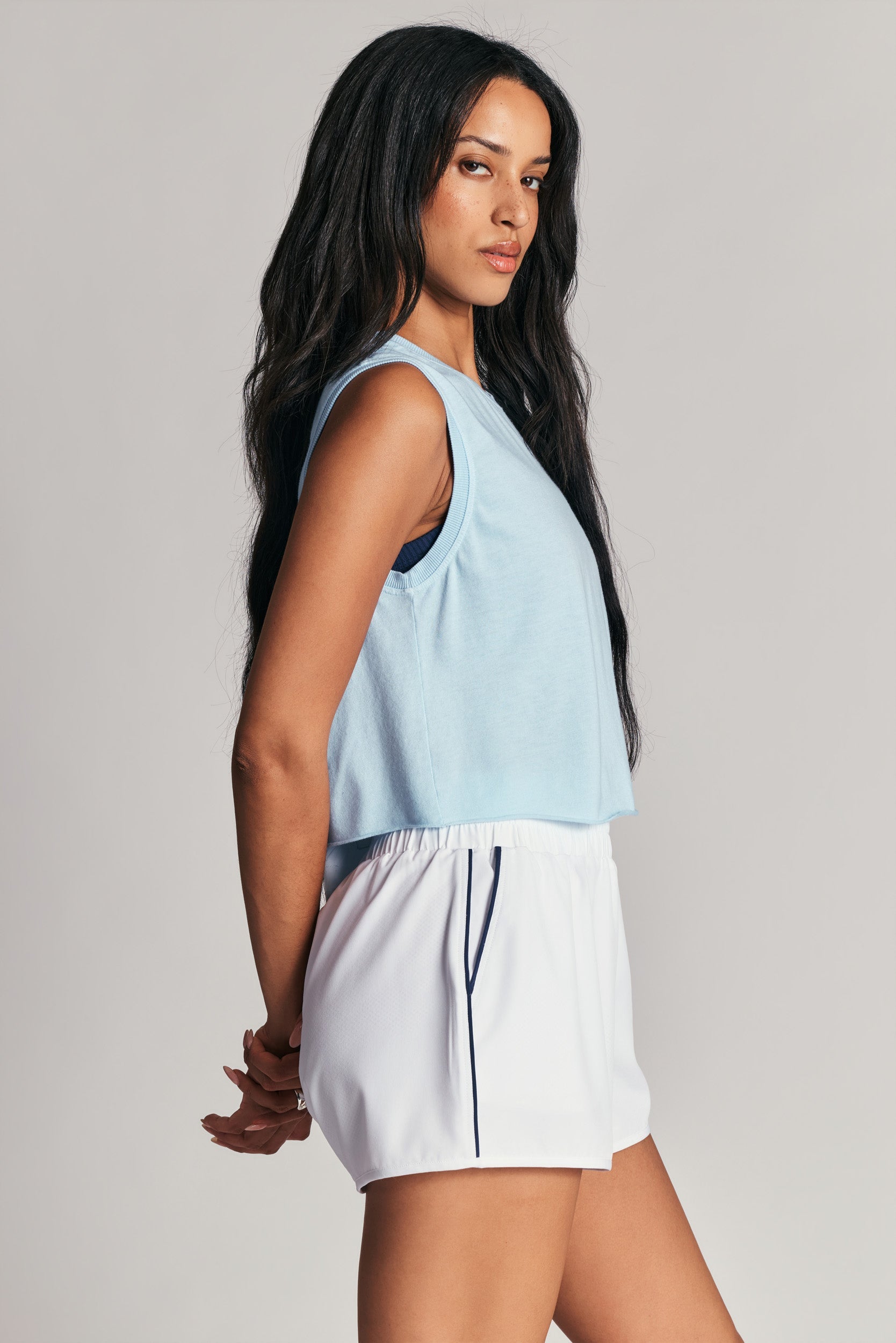 T-shirt court sans manches