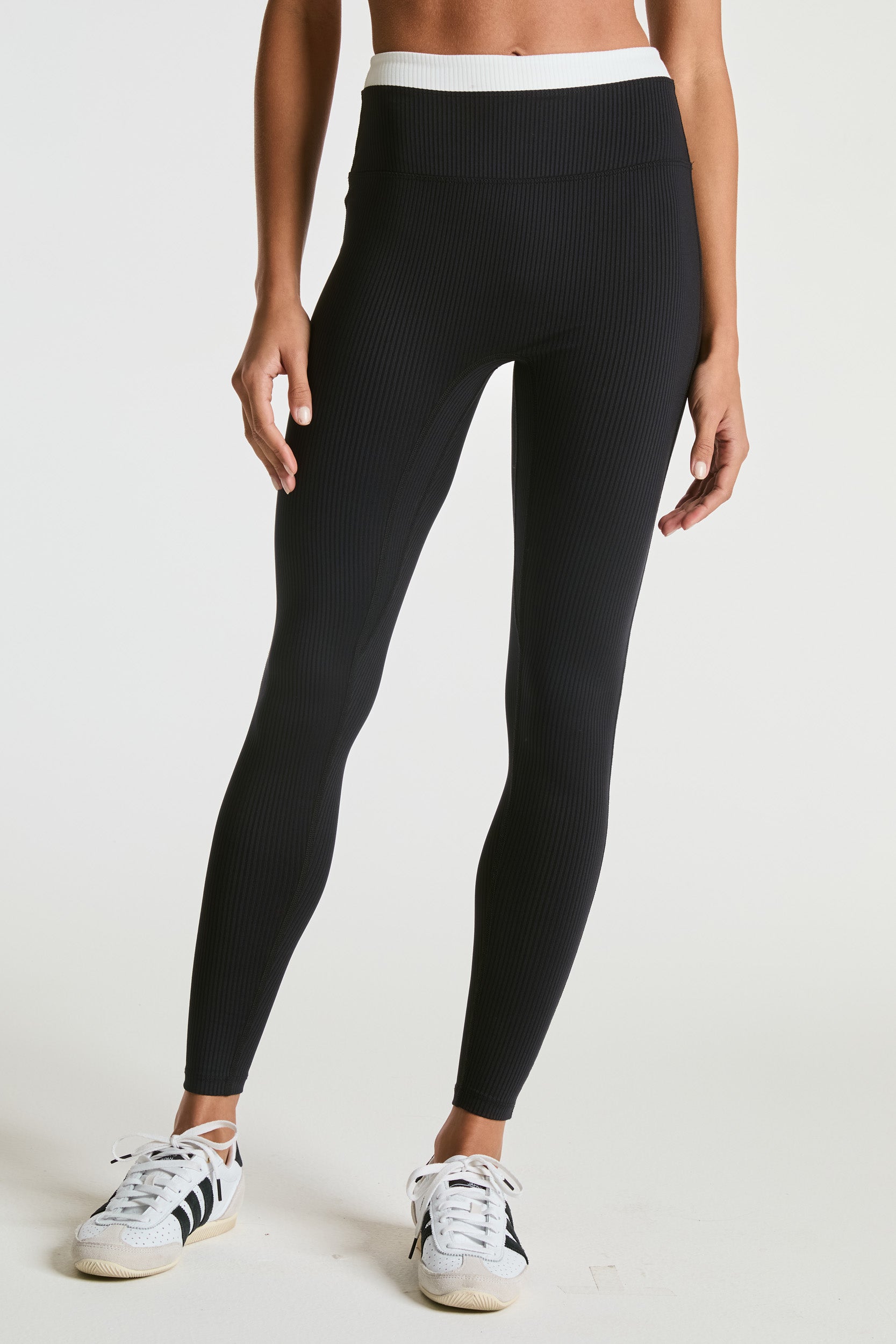 Legging côtelé superposé
