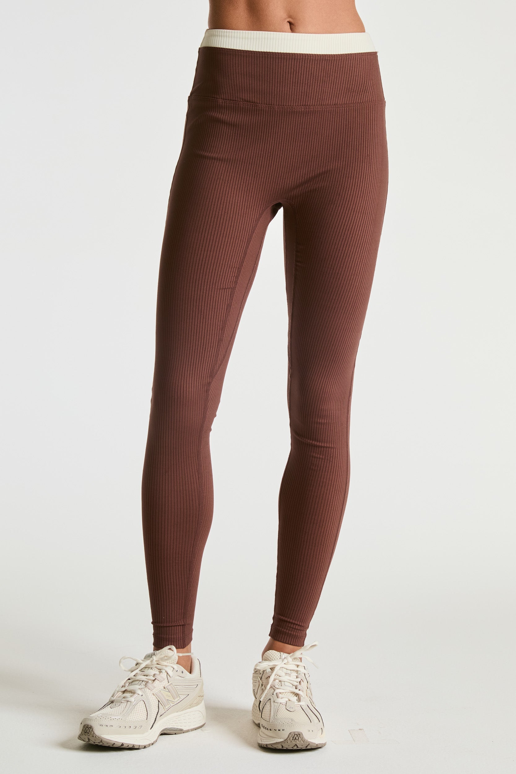 Legging côtelé superposé